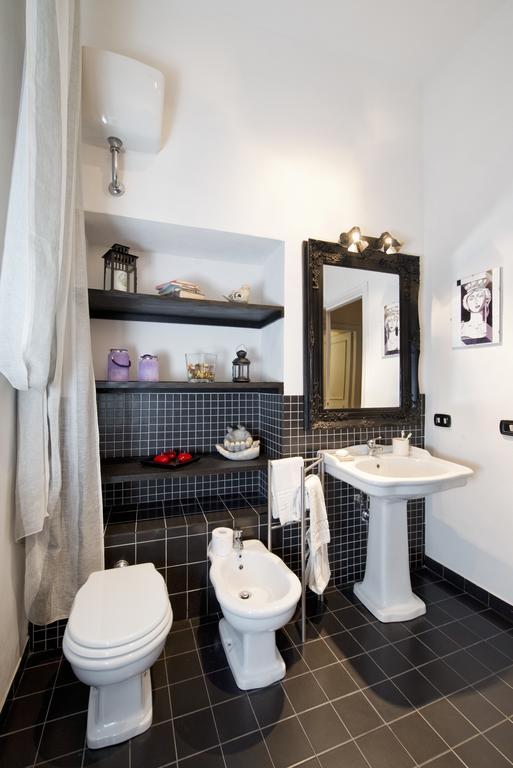 Fontana De Trevi Apartment Rome Bilik gambar